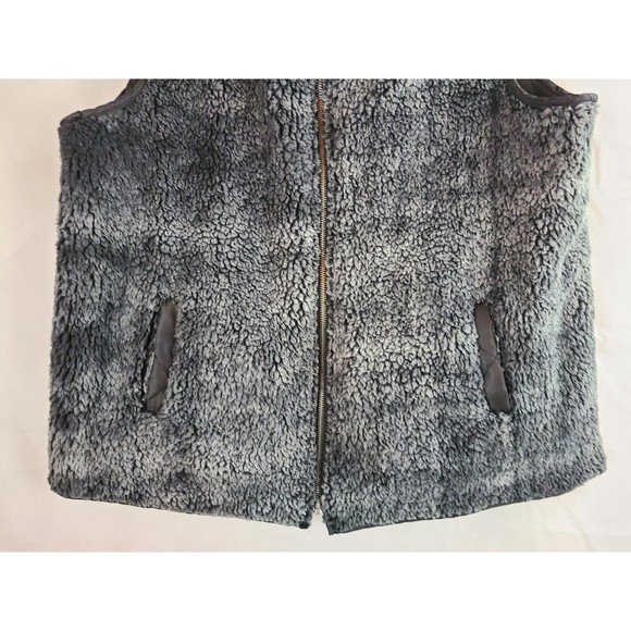 Thyme and Honey Women's (M) Black Quilted & Gray Fleece Reversible Full Zip Vest - Picture 8 of 12